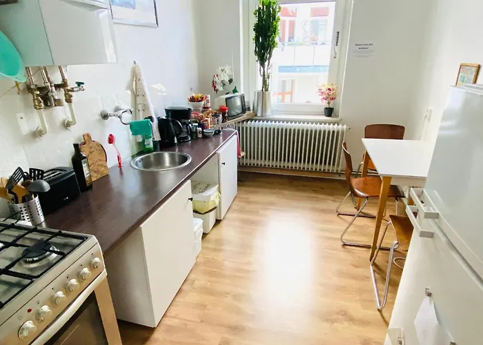 Hannover List 2 Bedroom Home Away From Home