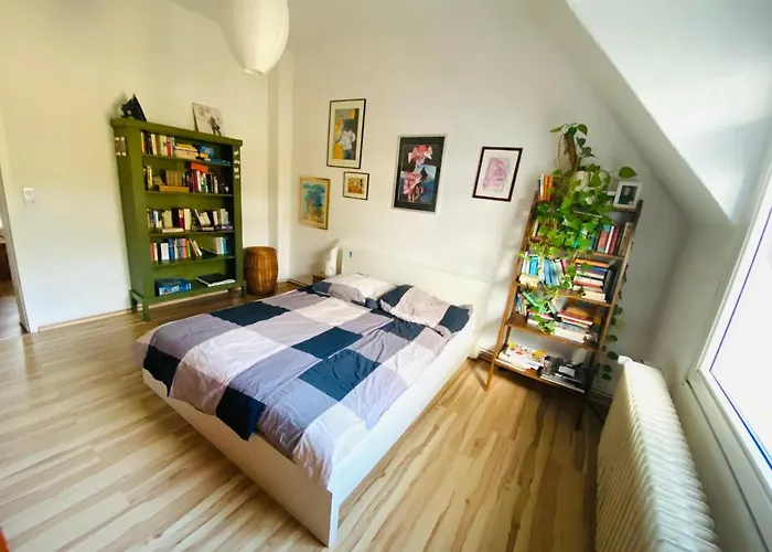 Hannover List 2 Bedroom Home Away From Home